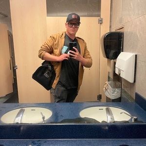 Meet your Posher, Tanner